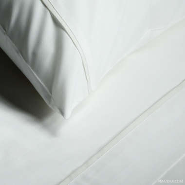 amaiora-oeko-tex-sheet-essentia-piping-percale-400-tc-white-with-ivory