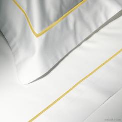 Completo Letto di Lusso | Essentia Custom Bourdon | Raso Angels Embrace | Bianco con Bourdon Color Oro 