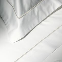 Completo Letto di Lusso | Essentia Custom Bourdon | Raso Angels Embrace | Bianco con Bourdon Ecru 