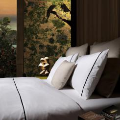 Copripiumino di Lusso Essentia Custom Piping - in Percalle 400 TC Bianco con Striscia in Nero 