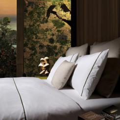 Copripiumino di Lusso Essentia Custom Piping - in Percalle 400 TC Bianco con Striscia in Verde Oliva 