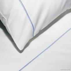 Duvet Cover Essentia Custom Bourdon | Percale 400 TC | White with Embroidery in Light Blue 