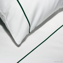 Copripiumino Essentia Custom Bourdon Percalle 400 TC Bianco con Ricamo in Verde Scuro 