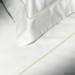 Duvet Cover Essentia Custom Bourdon | Sateen 600 TC | White with Embroidery in Pale Light Green 